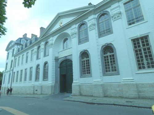 P1010473