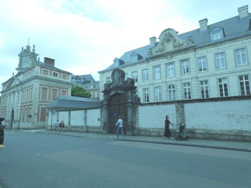 P1010476